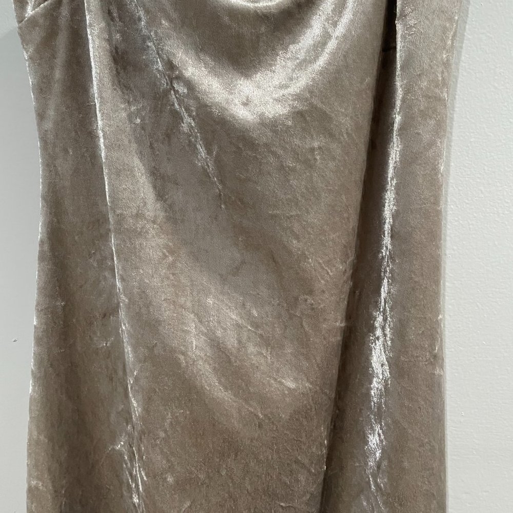 Forever 21 Velvet Halter Dress Silver/Champagne Sz M - Picture 3 of 6